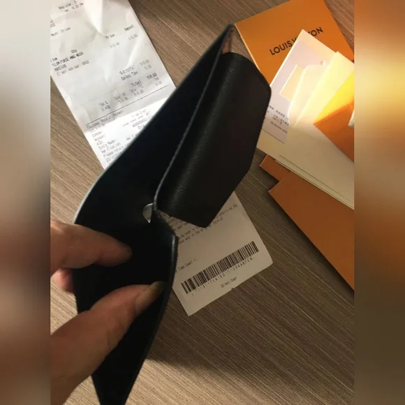 Louis Vuitton Slender Wallet - Picture 11 of 12